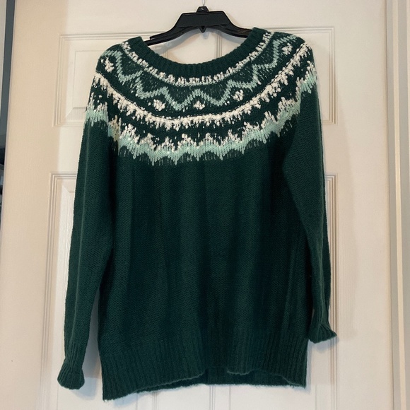 size L, bust up to 40” inches, new condition, apres ski ⛷️ vibes - Picture 10 of 10